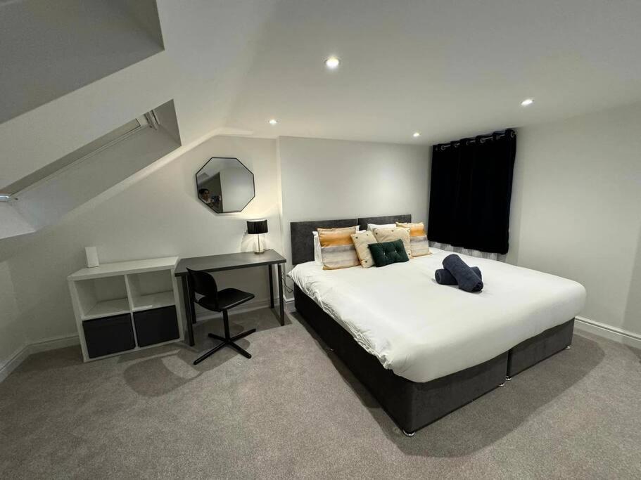 Modern 5 Bed Near Excel -Big Ben Villa London Exterior photo