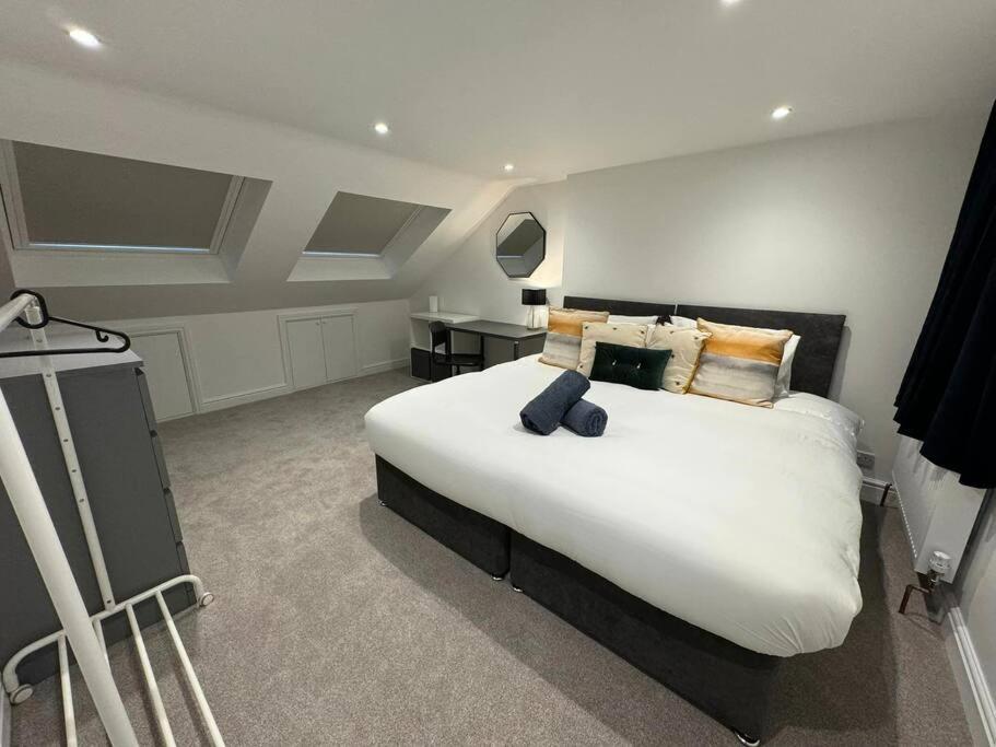 Modern 5 Bed Near Excel -Big Ben Villa London Exterior photo