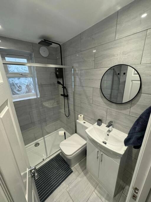 Modern 5 Bed Near Excel -Big Ben Villa London Exterior photo
